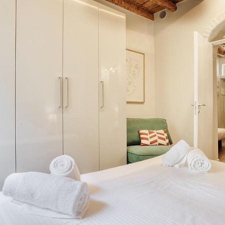 Ferienwohnung Joivy Delightful 1-Bed Flat In The Centre Of Mailand Exterior foto